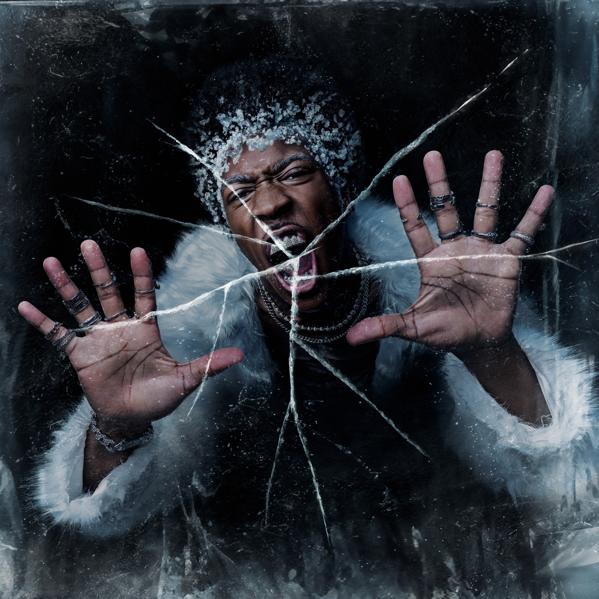 Icebreaker: Key art — Looma