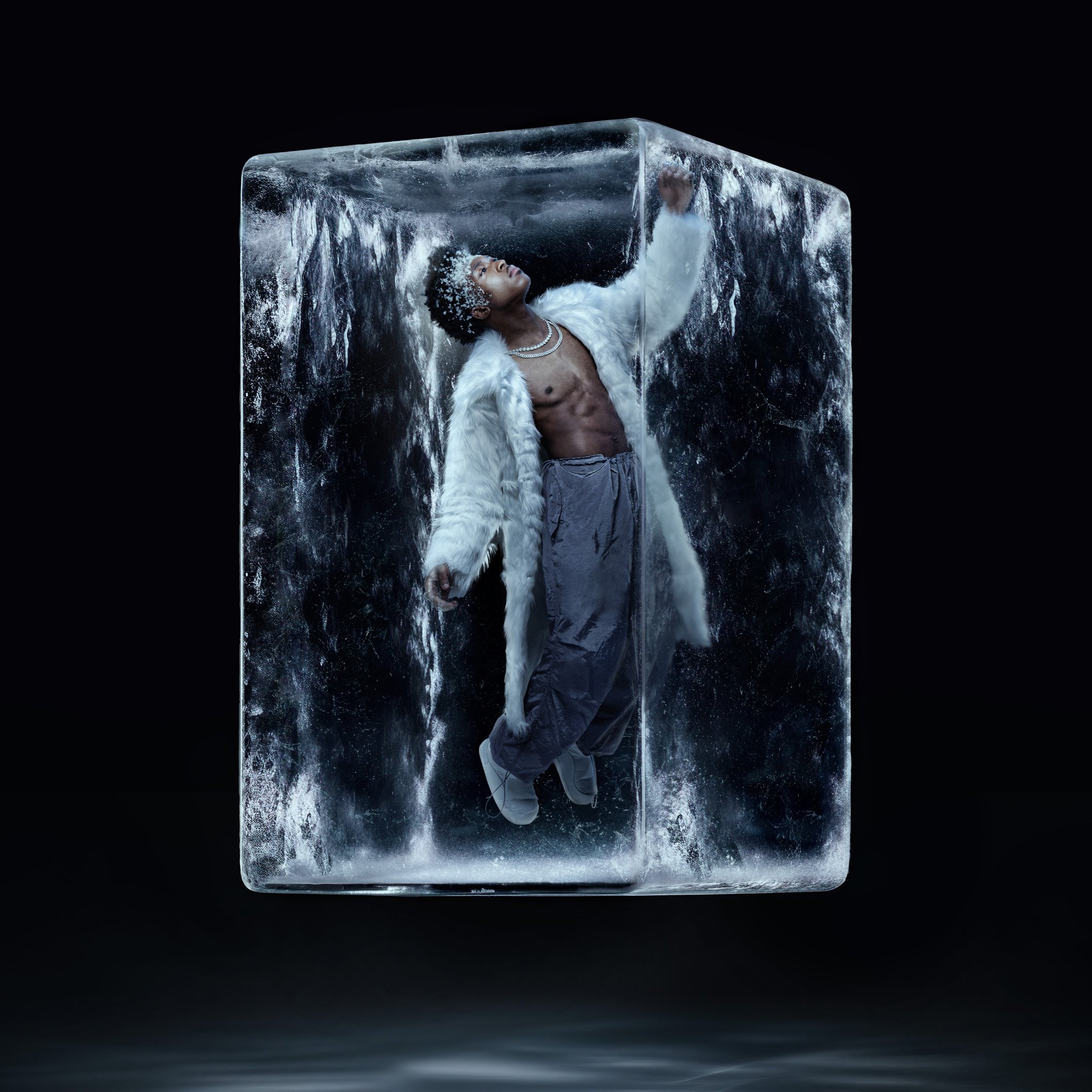 Icebreaker: Key art — Looma
